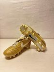 Nike Tiempo R10 strl 43