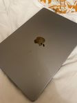 MacBook Pro 14