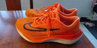 nike Zoom fly 5 stl 44, 5 