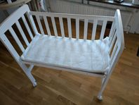 Bedside crib