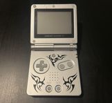 Gameboy Advance SP tribal 