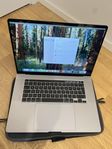 Macbook Pro i7 16 tum 16GB Ram 2019 model