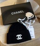 Chanel  hat svart