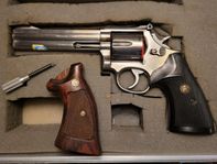 Smith & Wesson 686 "no dash"