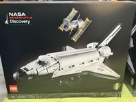 Lego 10283 NASA Space Shuttle Discovery