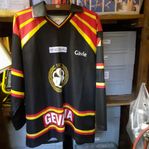 Hockeytröjor Brynäs: Finns 2 stycken olika. Perfekt skick.