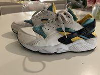 Nike Air Huarache