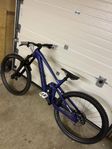 Trek Slash 8 2023 Large 29”