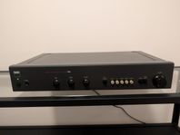 NAD Monitor Series Preamplifier 1000 