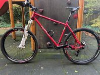 Pipedream Mountain bike