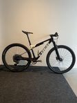 Trek Supercaliber 9.7 2021 uppgraderad med Sram AXS