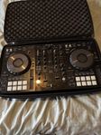 Pioneer DDJ-800 nyskick 