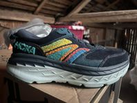 Hoka Bondi L Emroidery 41 1/3 oanvända 