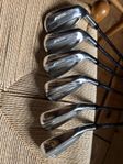 Titleist T100 järn pw-5, Xstiff