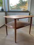 danskt designbord i teak