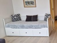 Hemnes bäddsoffa