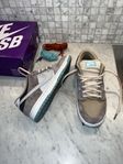 NIKE SB DUNK LOW - Big Money Savings