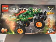 LEGO Technic Monster Jam Monster Mutt Dalmatian 42149