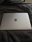 MacBook Air Retina, 13 tum 2020 8GB RAM och 512 GB SSD