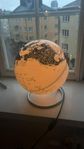 Table lamp earth globe