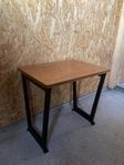 Sängbord : 4 olika modeller teak mm