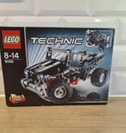 NY!! 2 modeller Lego Technic i oöppnad kartong 