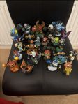 Skylanders karaktärer (swapforce & trapteam) och tillbehör