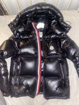 Moncler jacka 