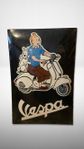 TINTIN & MILOU PÅ VESPA! RETROSKYLT I EMALJ MED FIN PATINA!