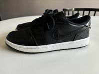 Nike Air Jordan 1 Low G (Golfskor)