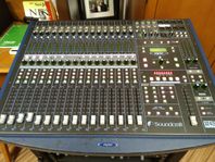 Soundcraft Spirit 324 Live