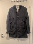 Filippa K parkas / jacka stl S