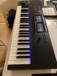 Native Instruments Komplete Kontrol S49MK2