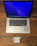 MacBook Pro Retina 15” 16GB, Quad-Core, 1TB SSD, nytt batt