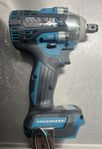 Makita DTW300 med laddare&batteri