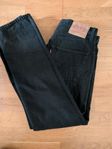 Levis 501 Svarta W32 L30 