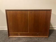 Vintage teak cabinet (without legs)