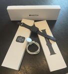 Apple Watch SE Gen 2 44MM+Cell