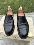 Svarta pennyloafers från Morjas