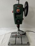 Bosch PBD 40 pelarborrmaskin. 