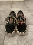 Vans sneakers i storlek 38