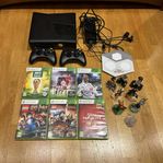 Xbox 360 S inkl spel och handkontroller