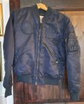 Alpha industries bomber jacka