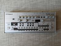 Roland TB-03