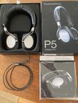 Bowers & Wilkins P5