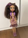 Monster High, Clawdeen