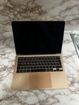 MacBook Air intel core i3 , 256 GB 