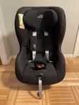 Britax Römer MAX-WAY Plus 9-25 kg cosmos black