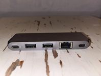 Satechi Pro Hub Mini (MacBook Pro hub)