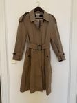 Vacker Burberry trench coat